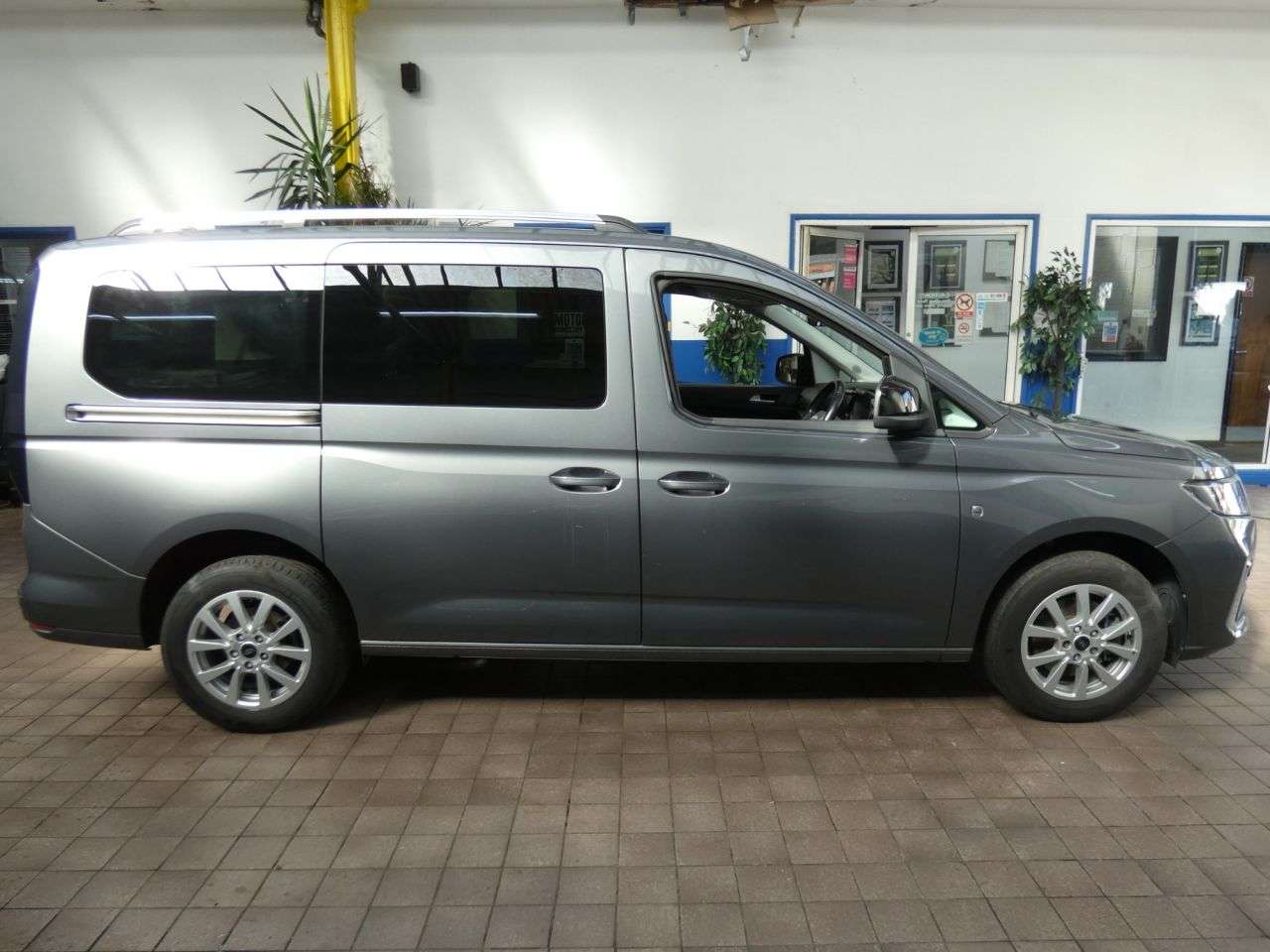 2023 FORD GRAND TOURNEO CONNECT 2023 FORD GRAND TOURNEO CONNECT