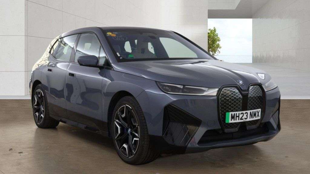 A 2023 BMW IX 40 76.6kWh M Sport SUV 5dr Electric Auto xDrive (11kW Charger) (326 ps) LOW A 2023 BMW IX 40 76.6kWh M Sport SUV 5dr Electric Auto xDrive (11kW Charger) (326 ps) LOW
