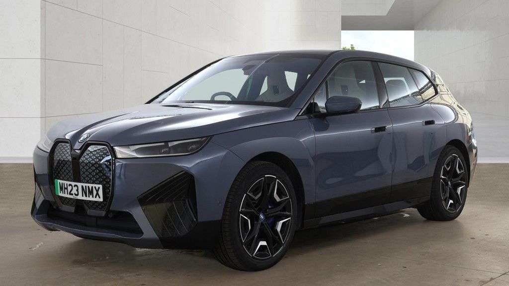 A 2023 BMW IX 40 76.6kWh M Sport SUV 5dr Electric Auto xDrive (11kW Charger) (326 ps) LOW A 2023 BMW IX 40 76.6kWh M Sport SUV 5dr Electric Auto xDrive (11kW Charger) (326 ps) LOW