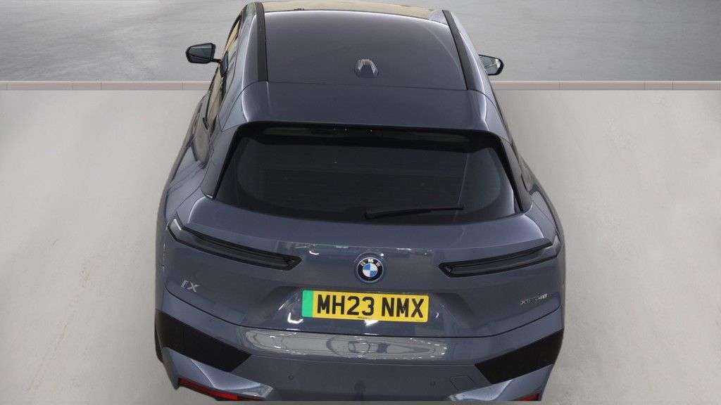 2023 BMW IX 2023 BMW IX