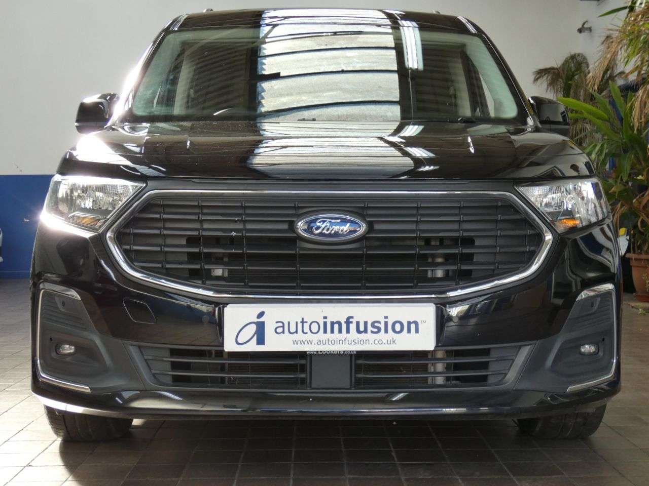 A 2024 FORD GRAND TOURNEO CONNECT 2.0 EcoBlue Titanium MPV 5dr Diesel DCT Euro 6 (s/s) (122 ps) 1 OWNER SERVI A 2024 FORD GRAND TOURNEO CONNECT 2.0 EcoBlue Titanium MPV 5dr Diesel DCT Euro 6 (s/s) (122 ps) 1 OWNER SERVI