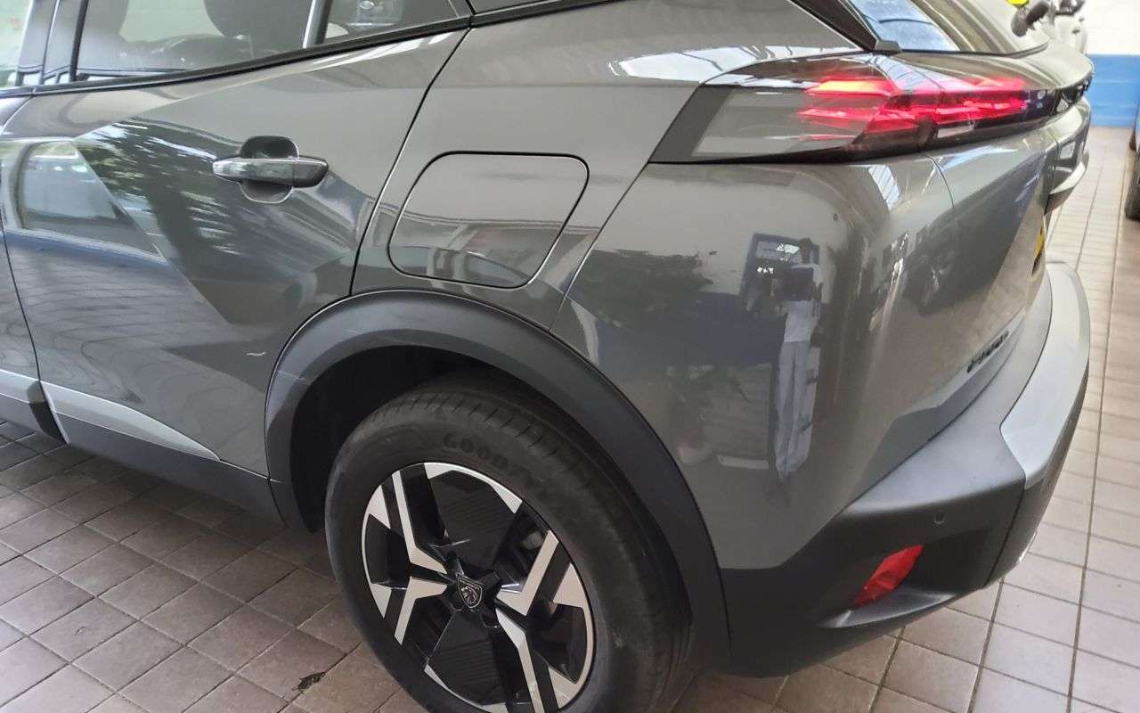 2023 PEUGEOT 2008 2023 PEUGEOT 2008