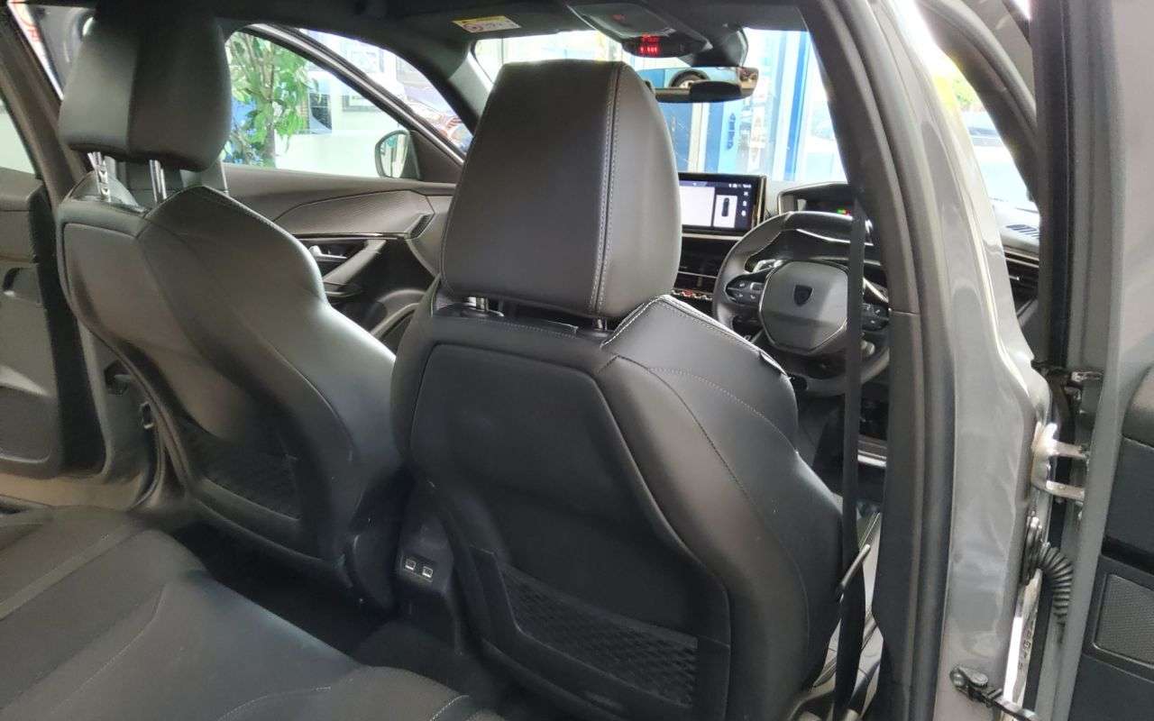 2023 PEUGEOT 2008 2023 PEUGEOT 2008