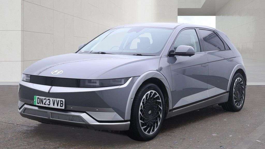 A 2023 HYUNDAI IONIQ 5 77kWh Ultimate Hatchback 5dr Electric Auto (228 ps) 1 OWNER SERVICE HISTORY A 2023 HYUNDAI IONIQ 5 77kWh Ultimate Hatchback 5dr Electric Auto (228 ps) 1 OWNER SERVICE HISTORY