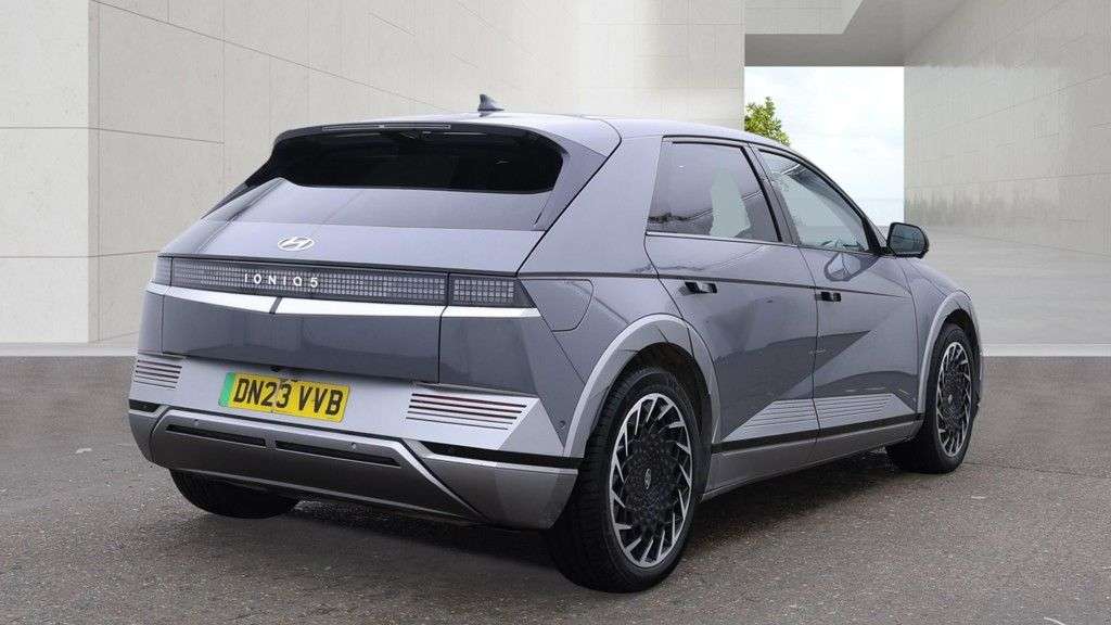 A 2023 HYUNDAI IONIQ 5 77kWh Ultimate Hatchback 5dr Electric Auto (228 ps) 1 OWNER SERVICE HISTORY A 2023 HYUNDAI IONIQ 5 77kWh Ultimate Hatchback 5dr Electric Auto (228 ps) 1 OWNER SERVICE HISTORY