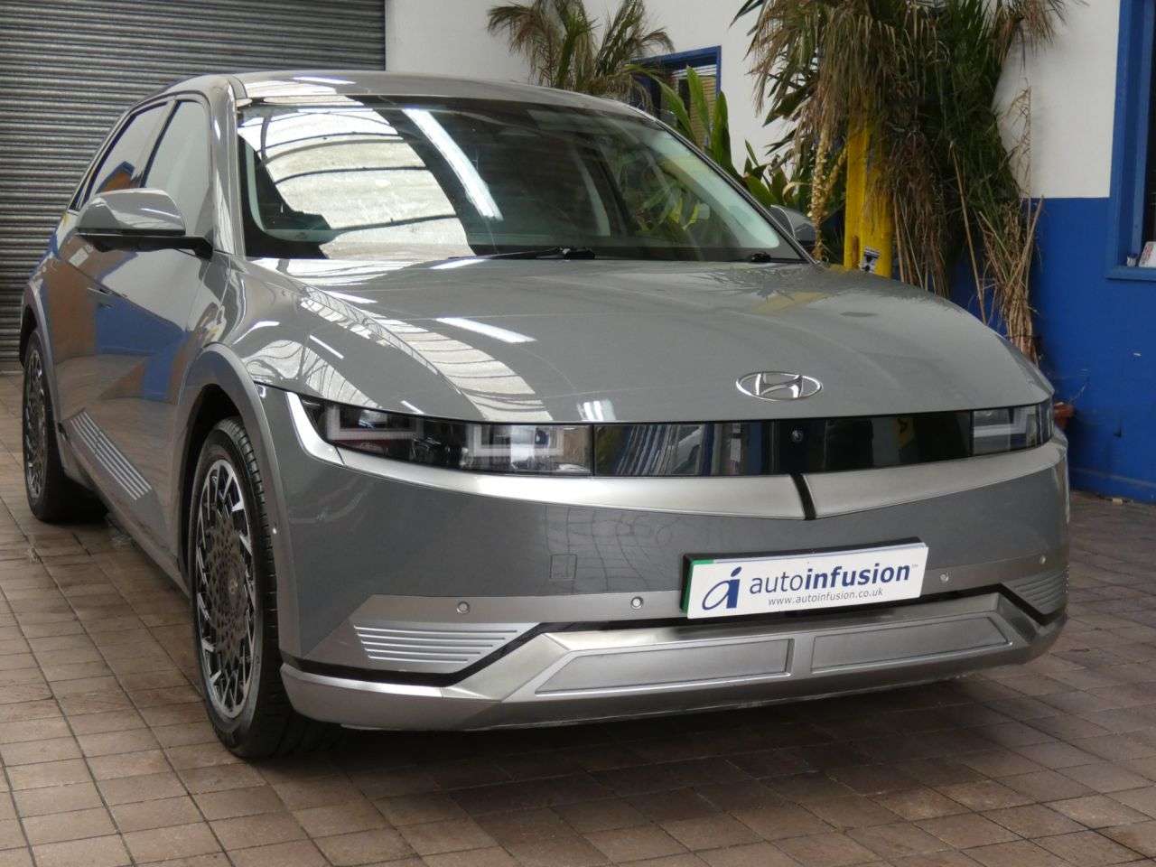 A 2023 HYUNDAI IONIQ 5 77kWh Ultimate Hatchback 5dr Electric Auto (228 ps) 1 OWNER SERVICE HISTORY A 2023 HYUNDAI IONIQ 5 77kWh Ultimate Hatchback 5dr Electric Auto (228 ps) 1 OWNER SERVICE HISTORY