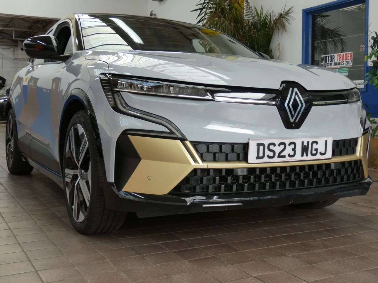 2023 RENAULT MEGANE E-TECH 2023 RENAULT MEGANE E-TECH