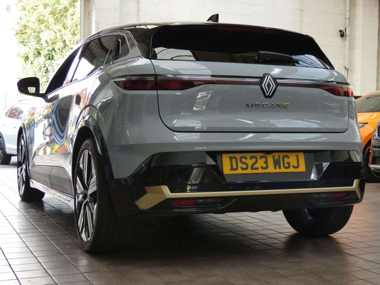 2023 RENAULT MEGANE E-TECH 2023 RENAULT MEGANE E-TECH