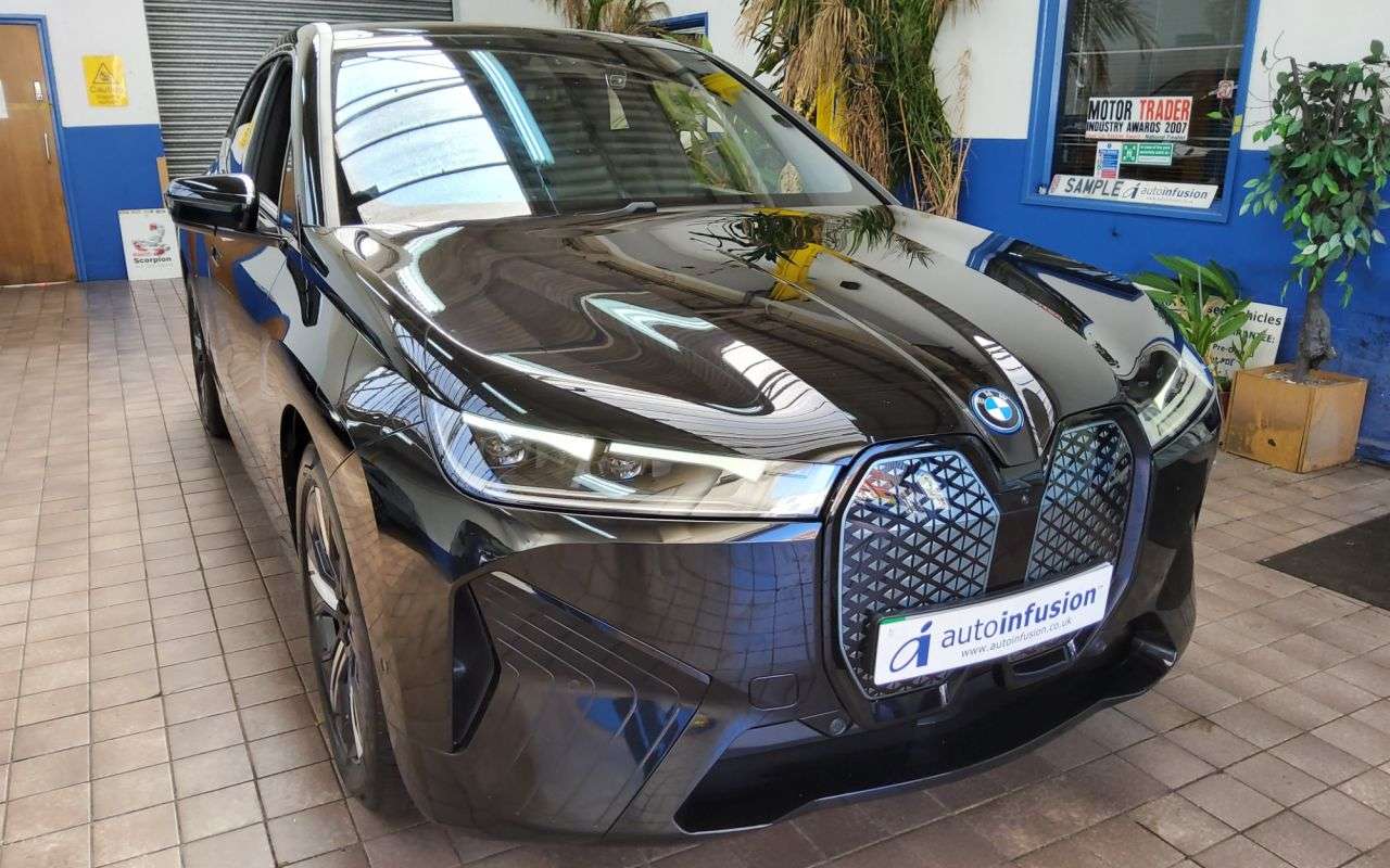 2022 BMW IX 2022 BMW IX
