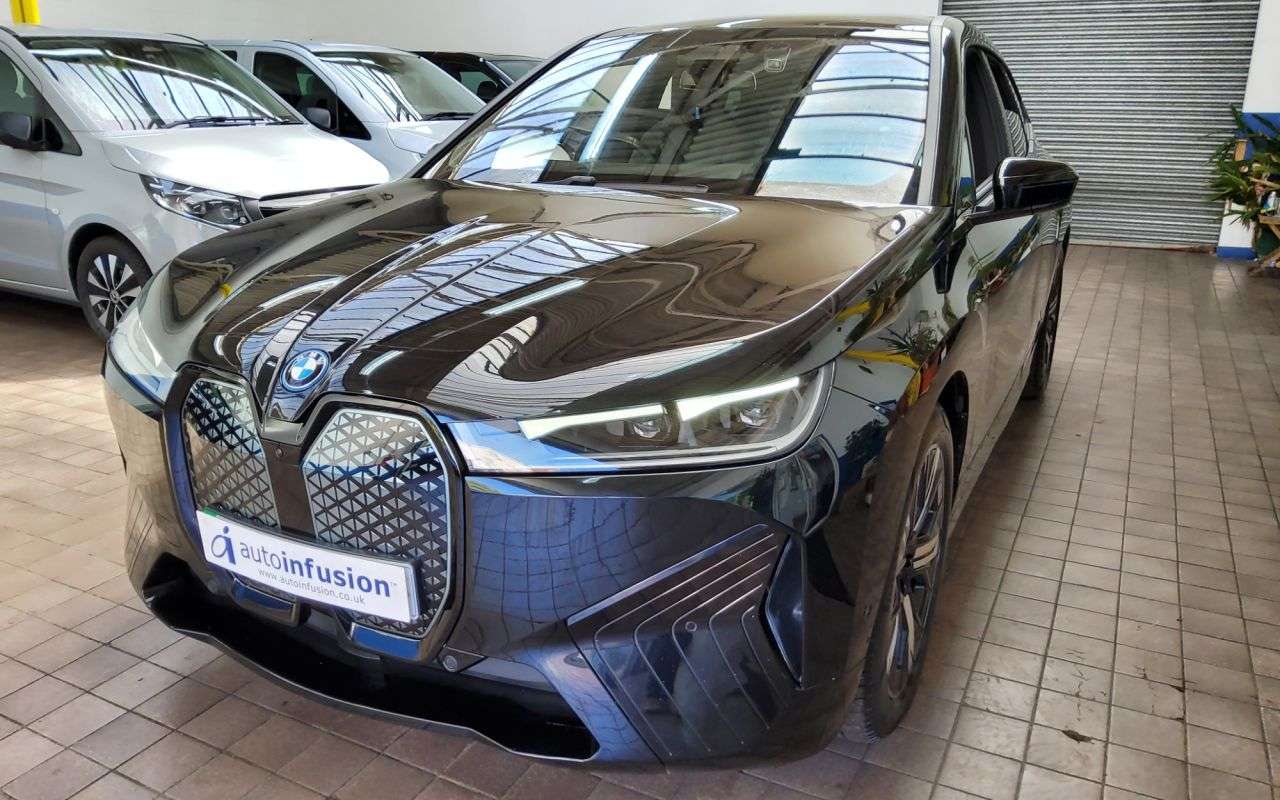 2022 BMW IX 2022 BMW IX