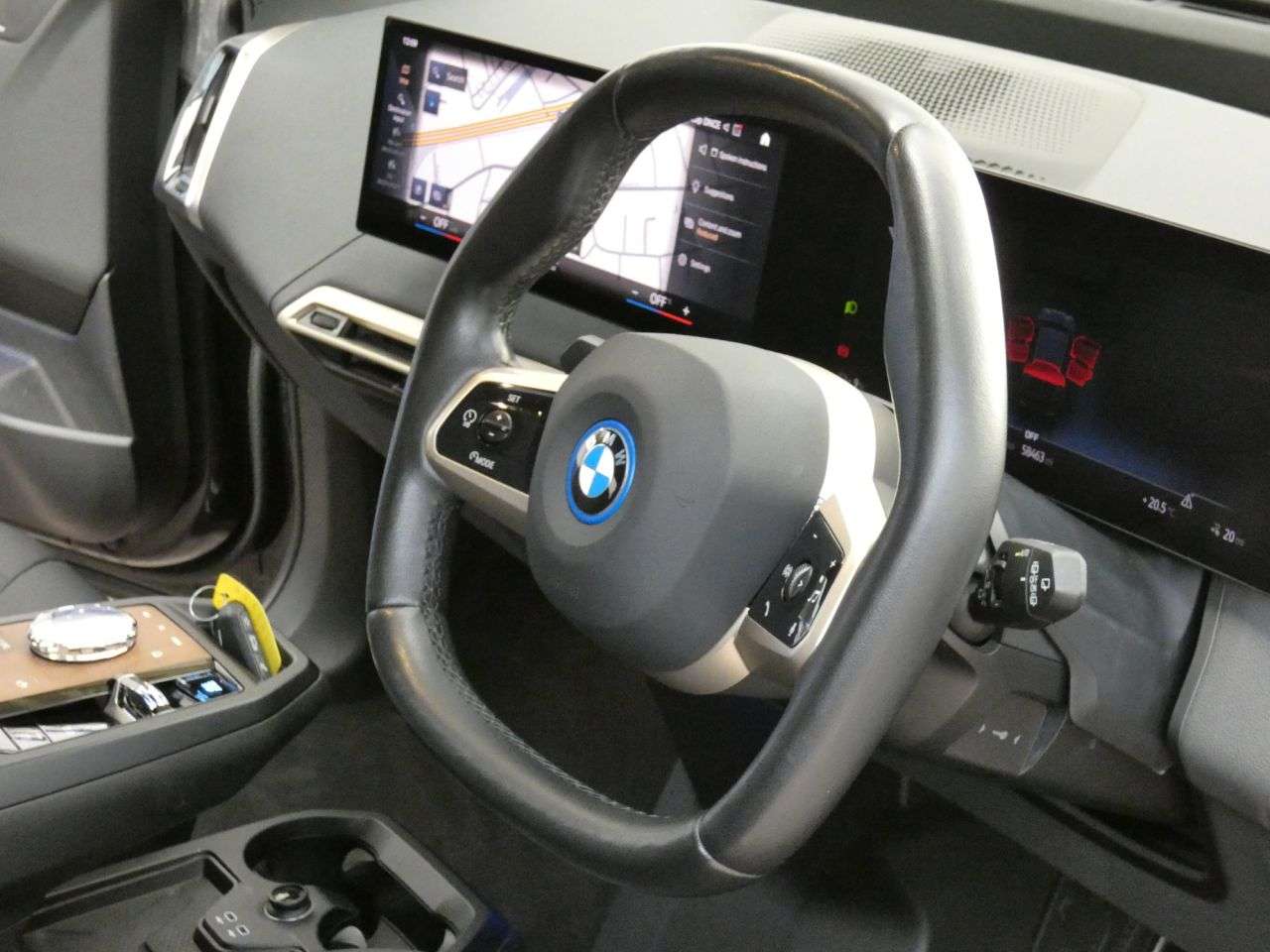 2022 BMW IX 2022 BMW IX