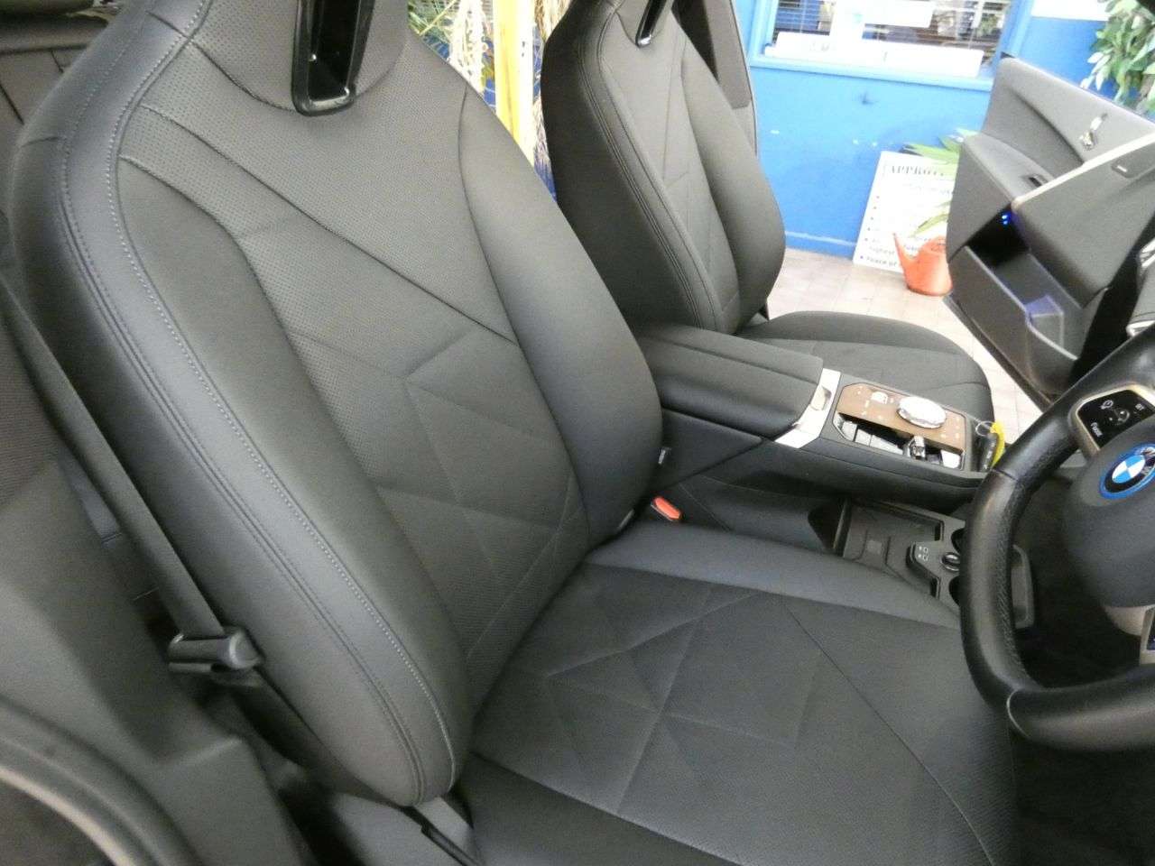 2022 BMW IX 2022 BMW IX