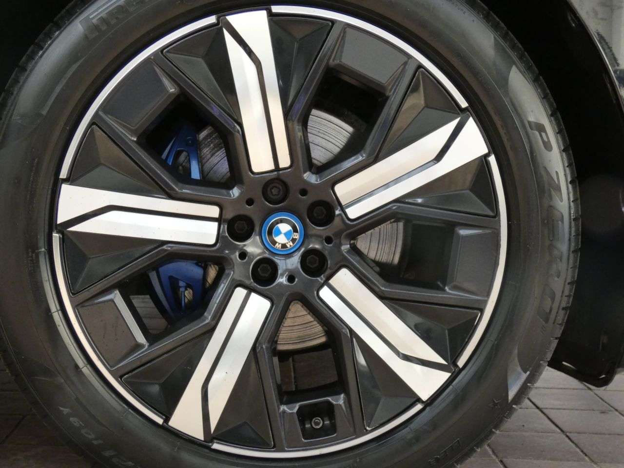 2022 BMW IX 2022 BMW IX