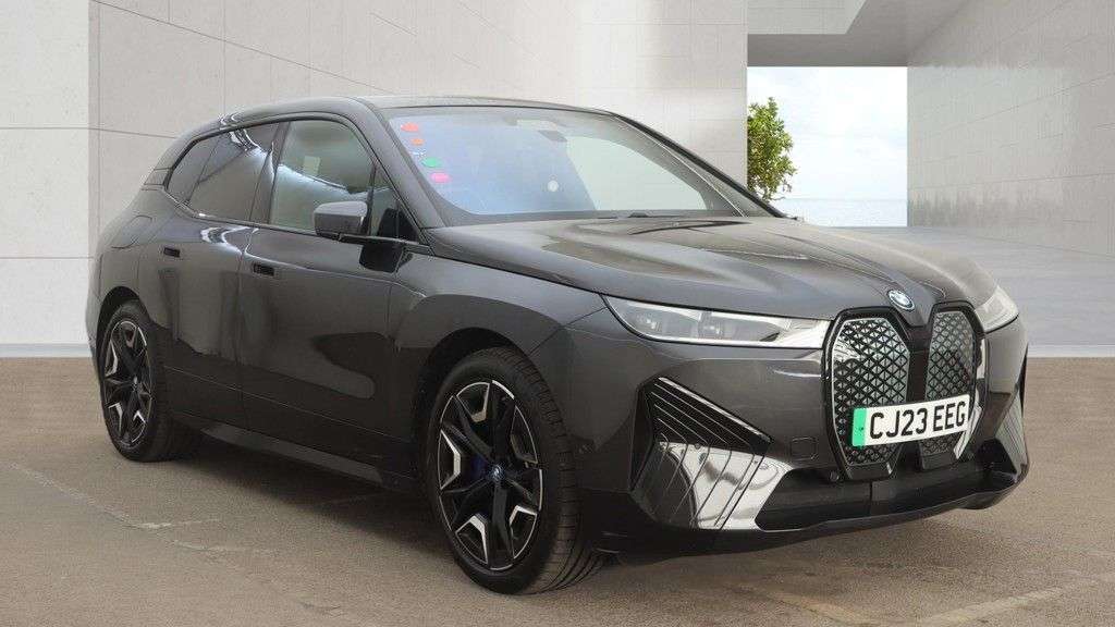 A 2023 BMW IX 40 76.6kWh M Sport SUV 5dr Electric Auto xDrive (11kW Charger) (326 ps) 1 O A 2023 BMW IX 40 76.6kWh M Sport SUV 5dr Electric Auto xDrive (11kW Charger) (326 ps) 1 O