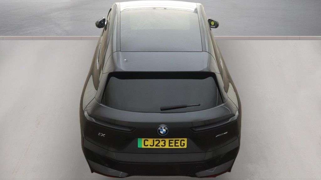 2023 BMW IX 2023 BMW IX