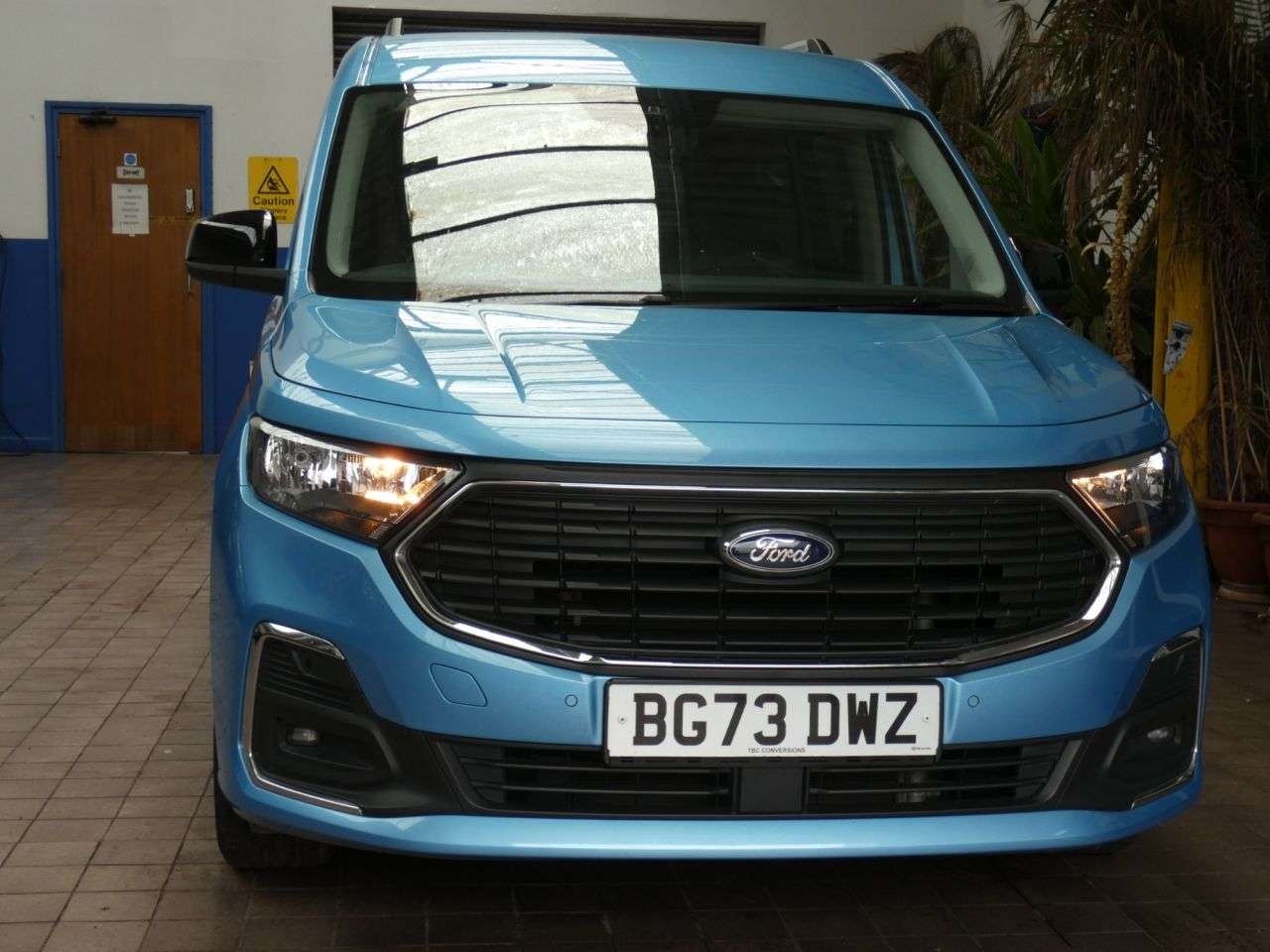A 2023 FORD GRAND TOURNEO CONNECT 1.5 EcoBoost Titanium MPV 5dr Petrol Manual Euro 6 (s/s) (114 ps) SAT NAV H A 2023 FORD GRAND TOURNEO CONNECT 1.5 EcoBoost Titanium MPV 5dr Petrol Manual Euro 6 (s/s) (114 ps) SAT NAV H