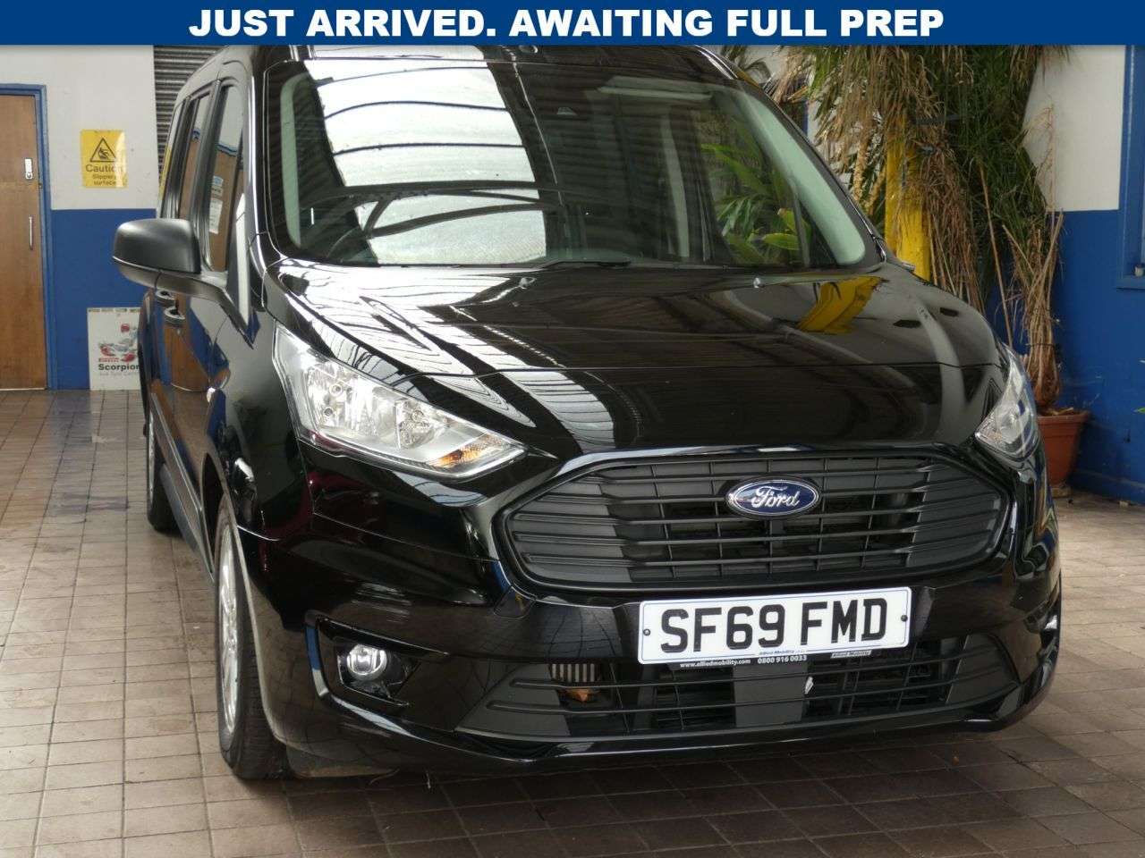 A 2019 FORD GRAND TOURNEO CONNECT 1.5 EcoBlue Zetec MPV 5dr Diesel Auto Euro 6 (s/s) (100 ps) PROF CONVERSION A 2019 FORD GRAND TOURNEO CONNECT 1.5 EcoBlue Zetec MPV 5dr Diesel Auto Euro 6 (s/s) (100 ps) PROF CONVERSION