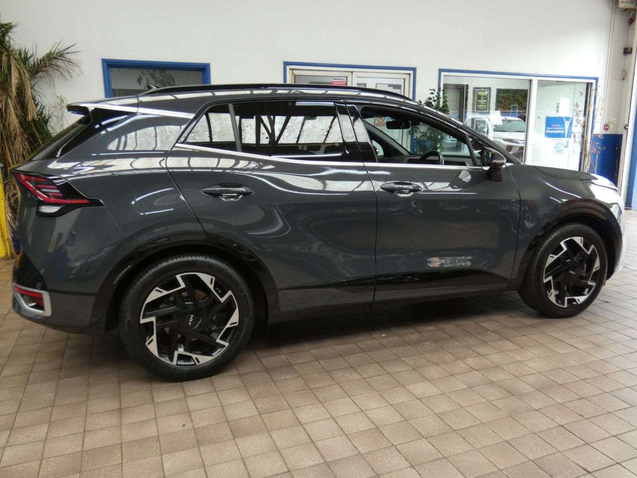 2023 KIA SPORTAGE 2023 KIA SPORTAGE