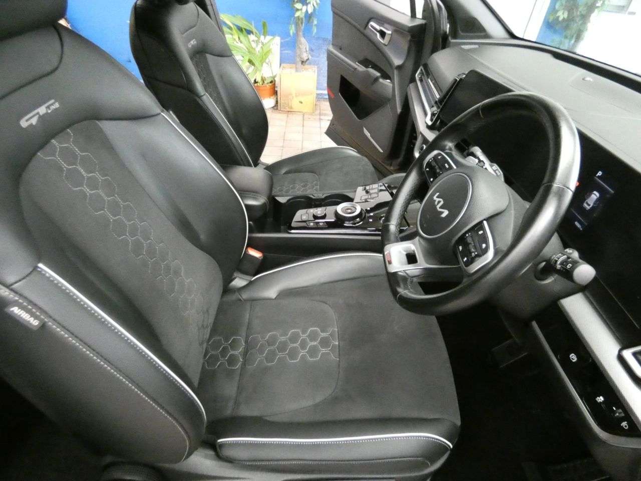 2023 KIA SPORTAGE 2023 KIA SPORTAGE