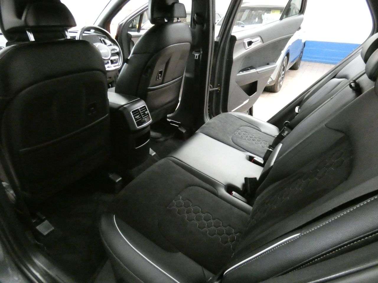 2023 KIA SPORTAGE 2023 KIA SPORTAGE