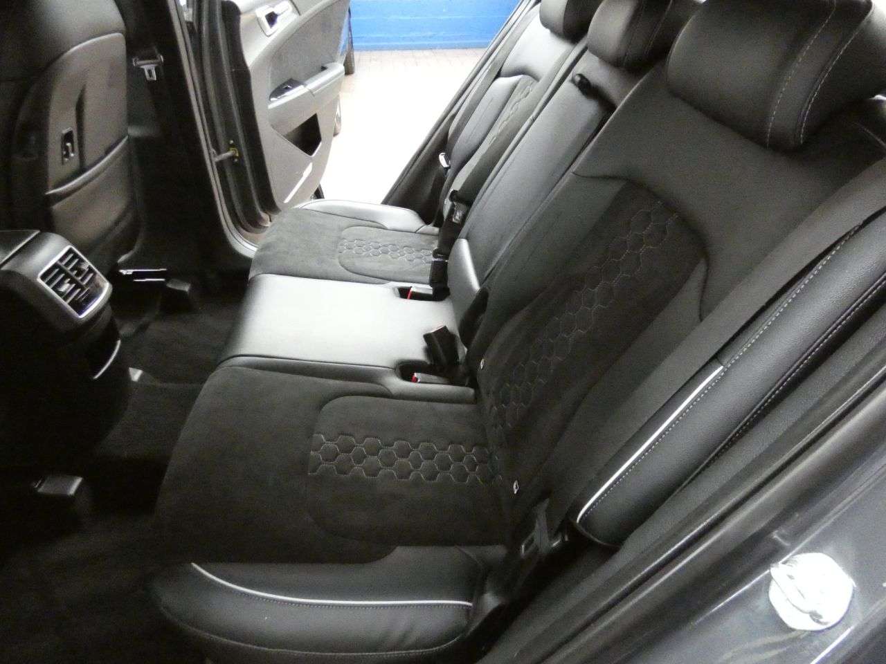 2023 KIA SPORTAGE 2023 KIA SPORTAGE