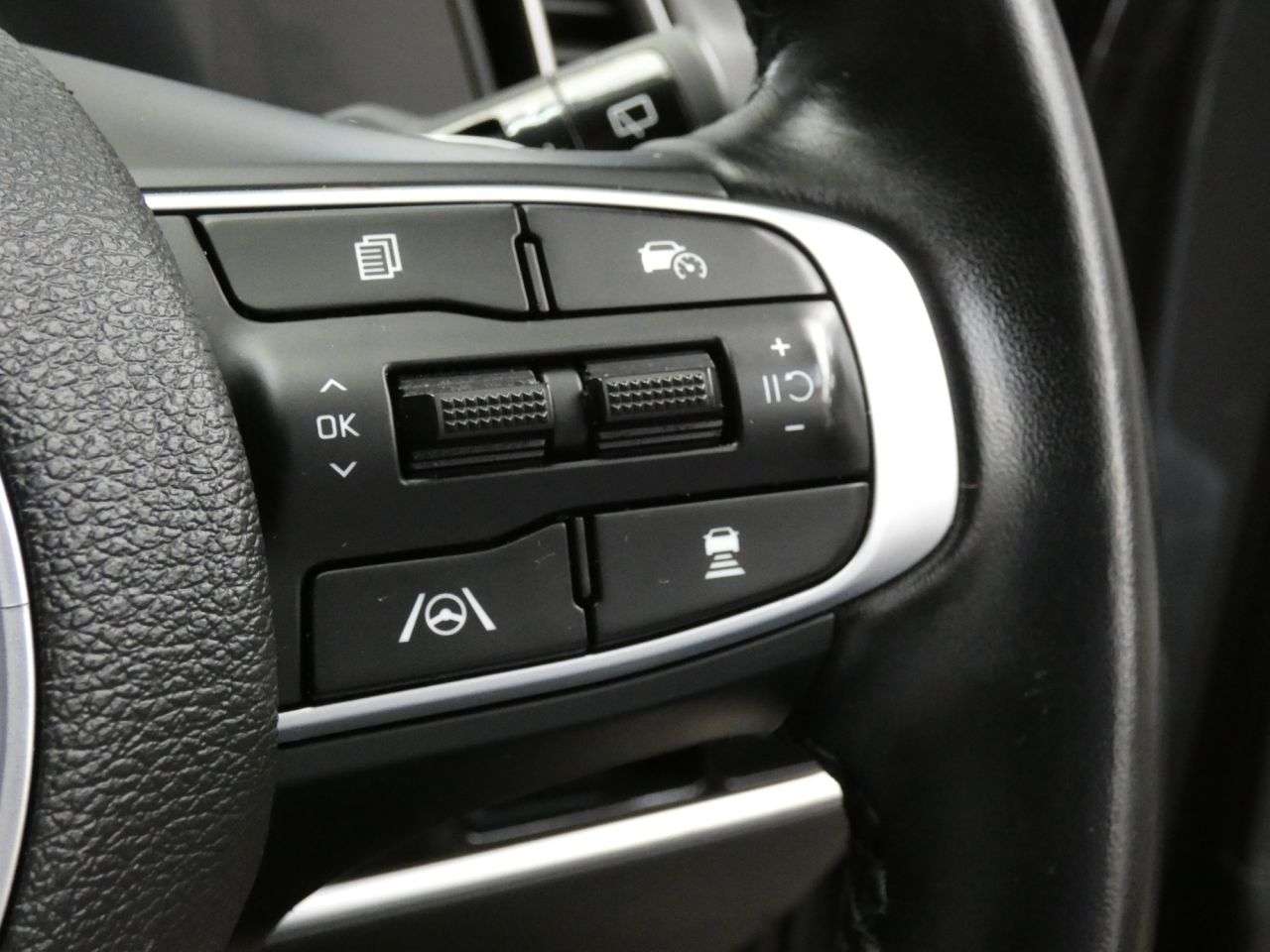 2023 KIA SPORTAGE 2023 KIA SPORTAGE