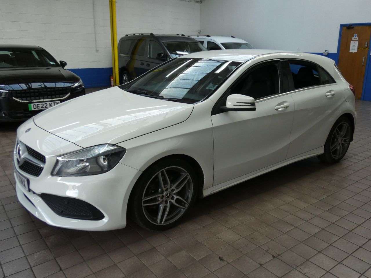 2017 MERCEDES-BENZ A CLASS 2017 MERCEDES-BENZ A CLASS