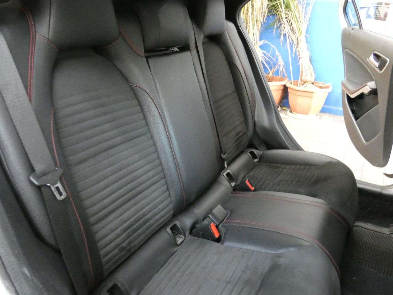 2017 MERCEDES-BENZ A CLASS 2017 MERCEDES-BENZ A CLASS