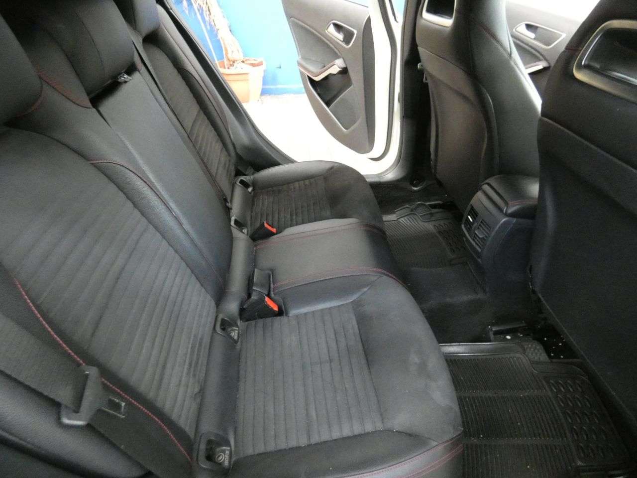 2017 MERCEDES-BENZ A CLASS 2017 MERCEDES-BENZ A CLASS