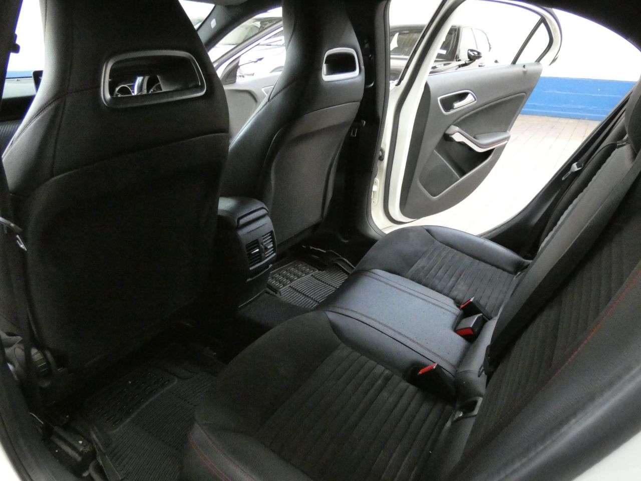 2017 MERCEDES-BENZ A CLASS 2017 MERCEDES-BENZ A CLASS