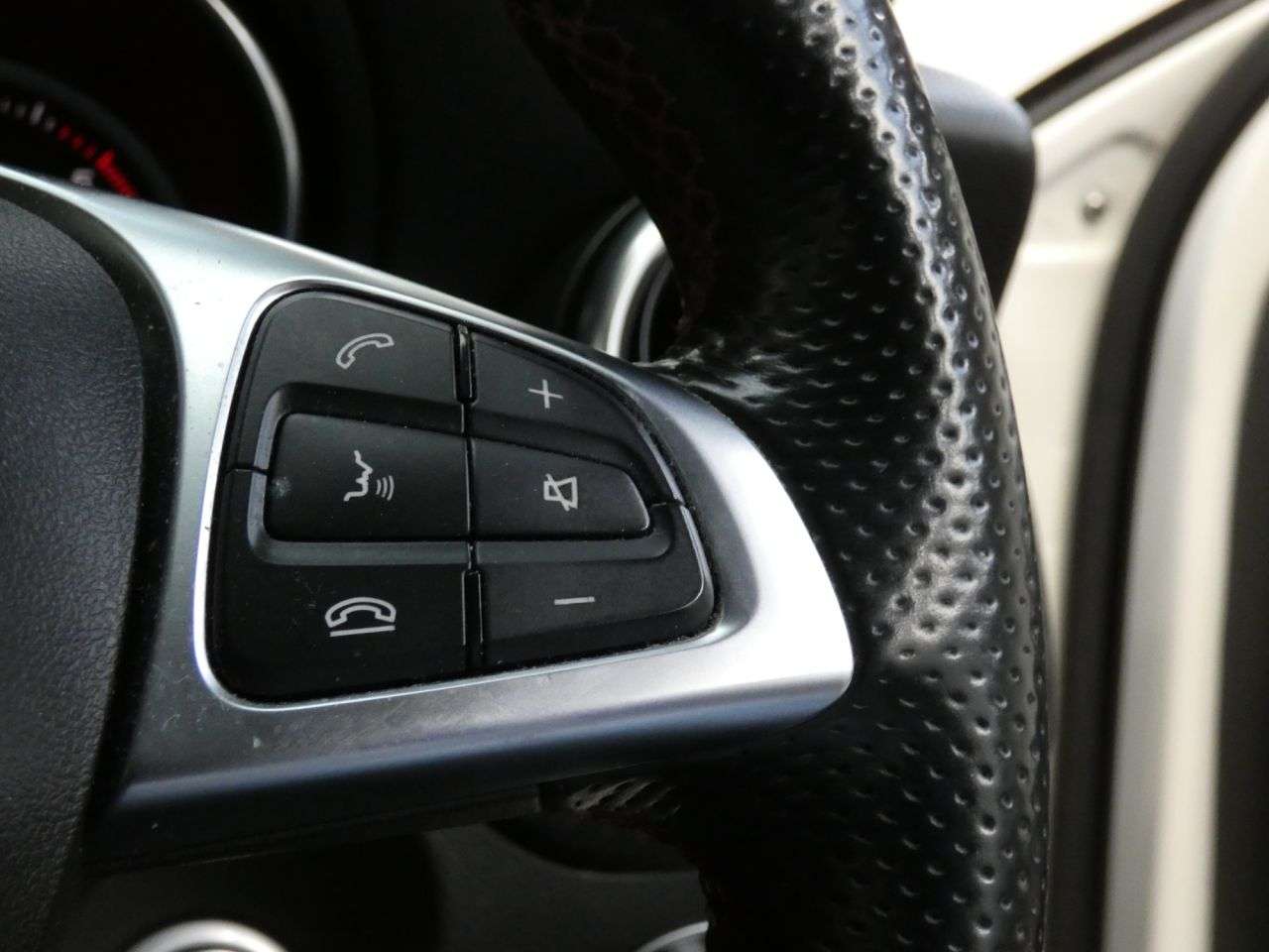 2017 MERCEDES-BENZ A CLASS 2017 MERCEDES-BENZ A CLASS