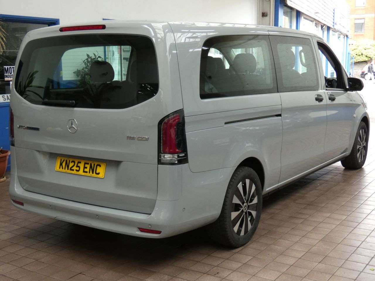 2025 MERCEDES-BENZ VITO 2025 MERCEDES-BENZ VITO