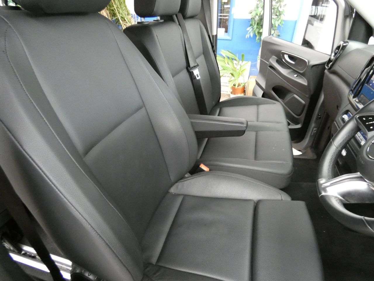 2025 MERCEDES-BENZ VITO 2025 MERCEDES-BENZ VITO