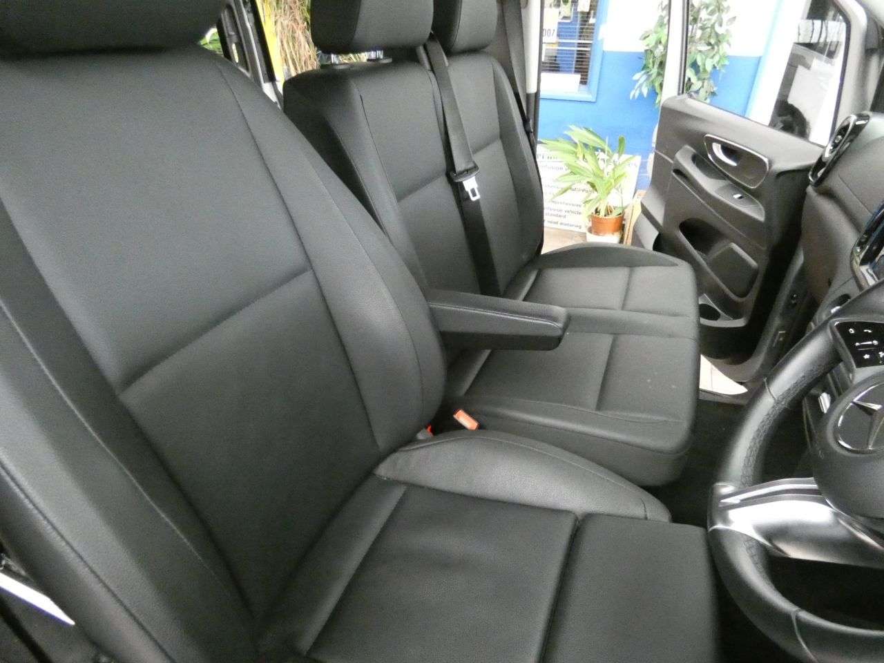 2025 MERCEDES-BENZ VITO 2025 MERCEDES-BENZ VITO