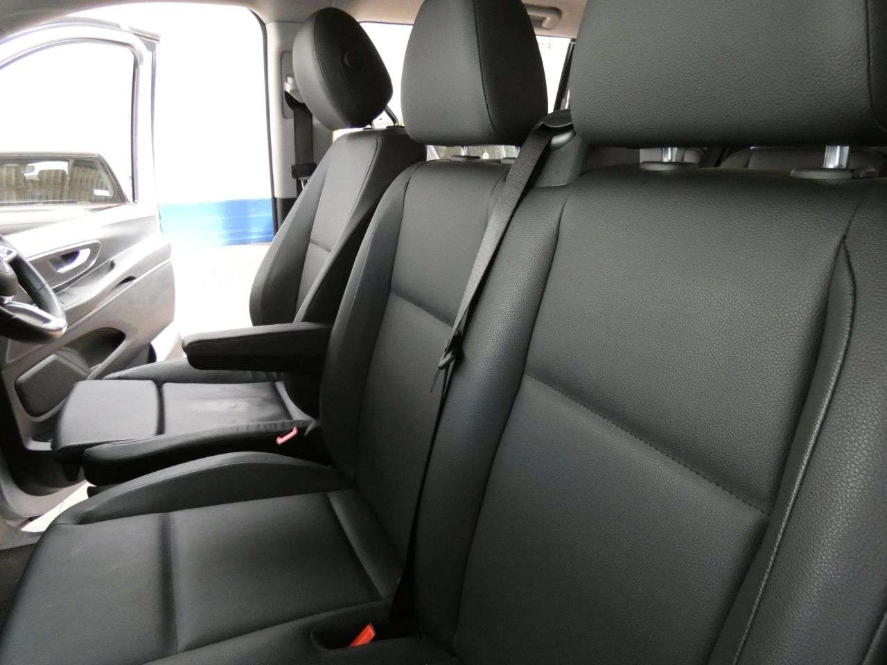 2025 MERCEDES-BENZ VITO 2025 MERCEDES-BENZ VITO