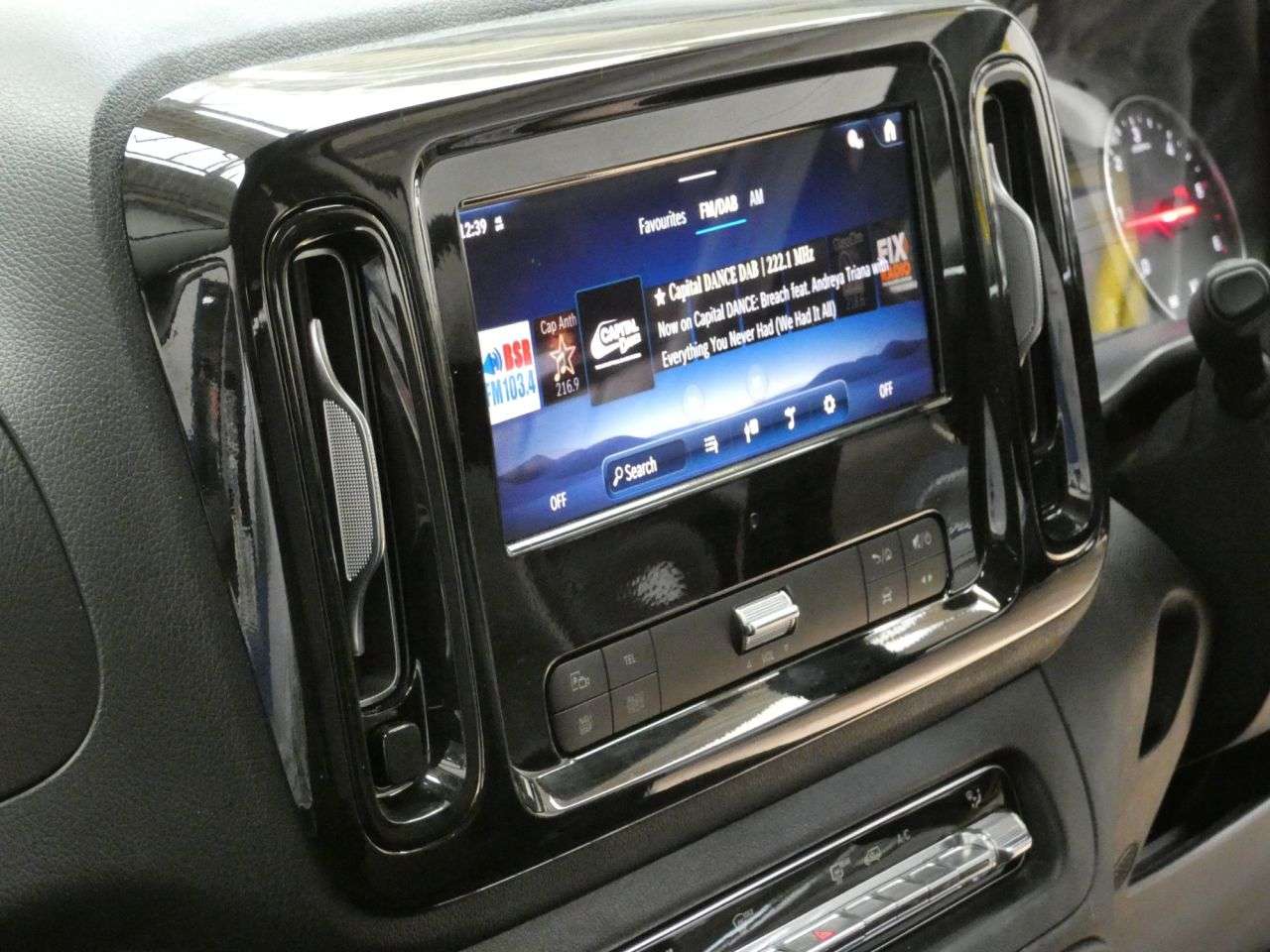 2025 MERCEDES-BENZ VITO 2025 MERCEDES-BENZ VITO