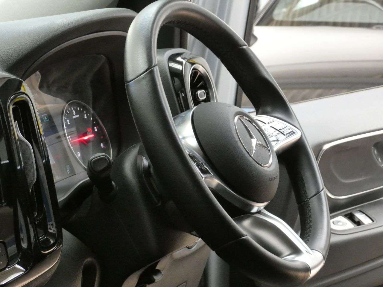 2025 MERCEDES-BENZ VITO 2025 MERCEDES-BENZ VITO