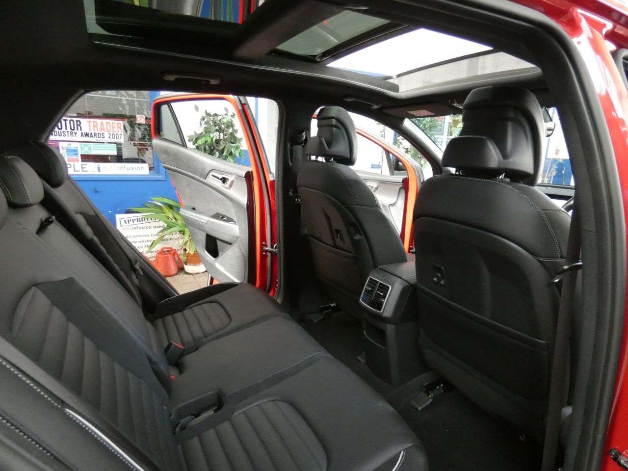 2025 KIA SPORTAGE 2025 KIA SPORTAGE