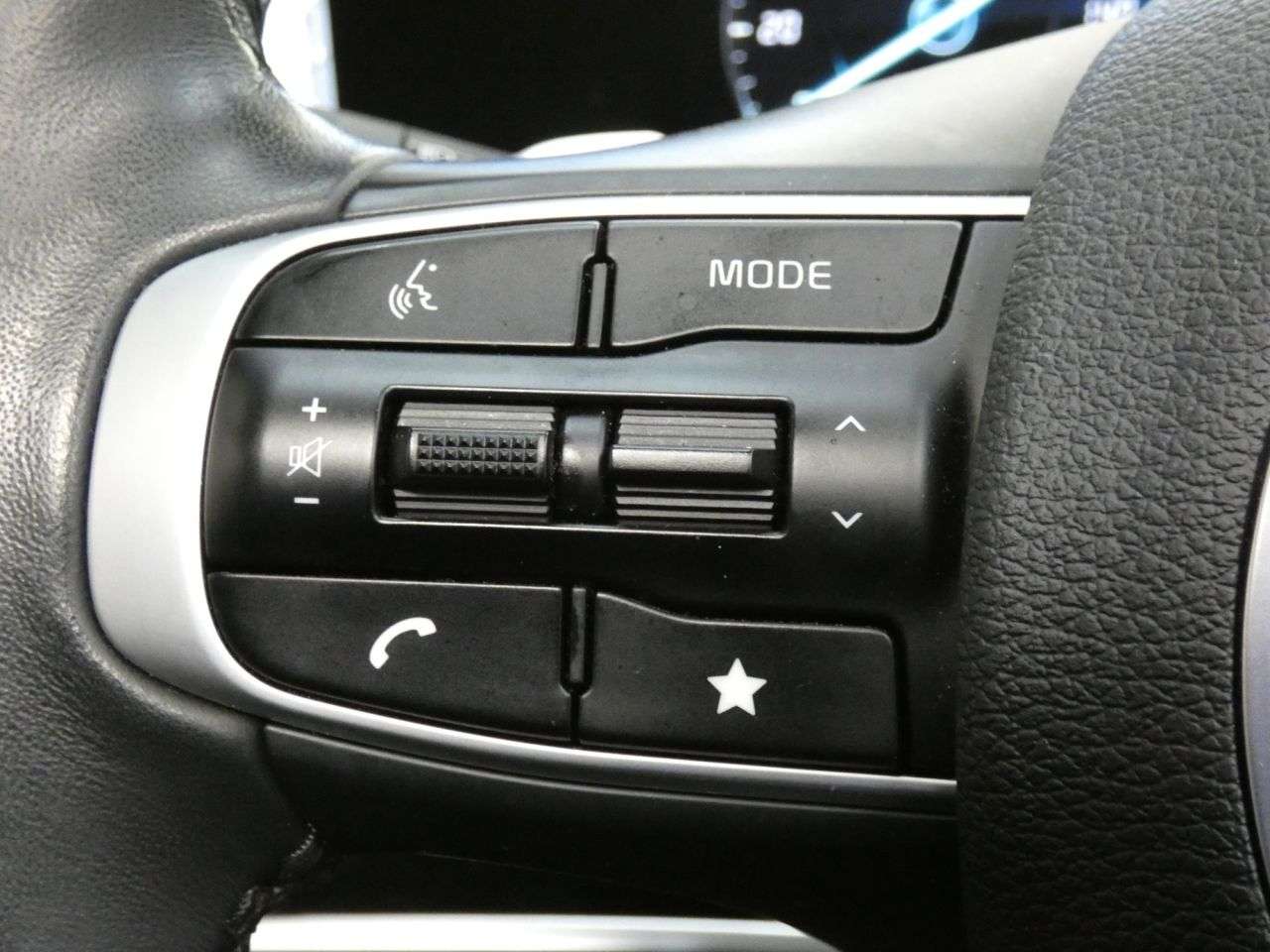2025 KIA SPORTAGE 2025 KIA SPORTAGE