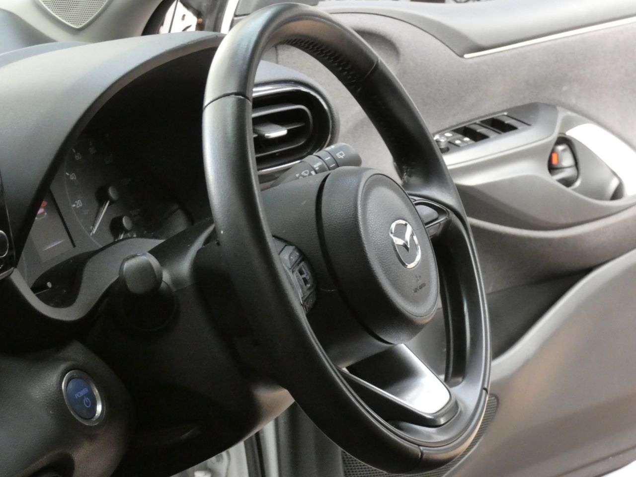 2023 MAZDA MAZDA2 HYBRID 2023 MAZDA MAZDA2 HYBRID