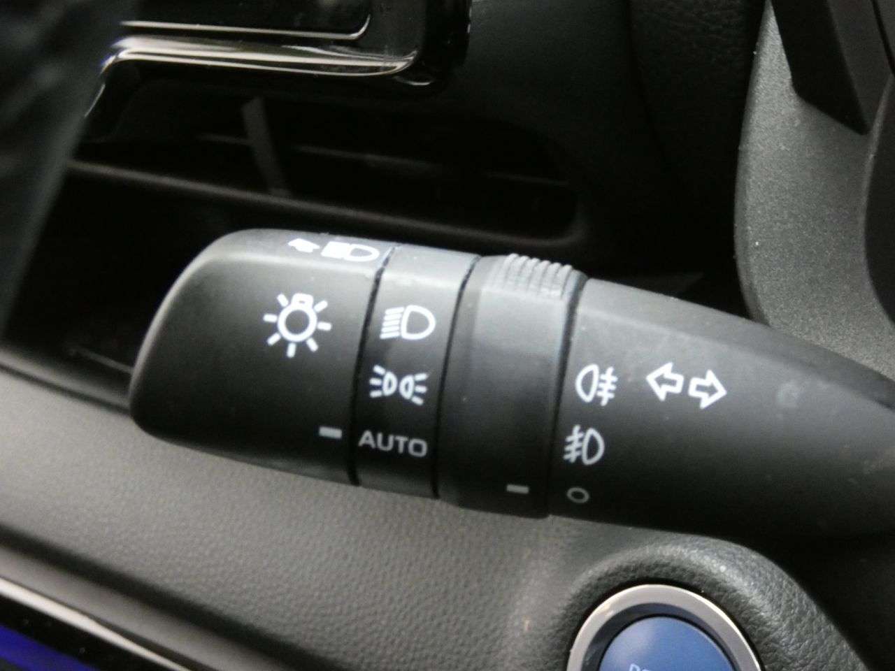 2023 MAZDA MAZDA2 HYBRID 2023 MAZDA MAZDA2 HYBRID