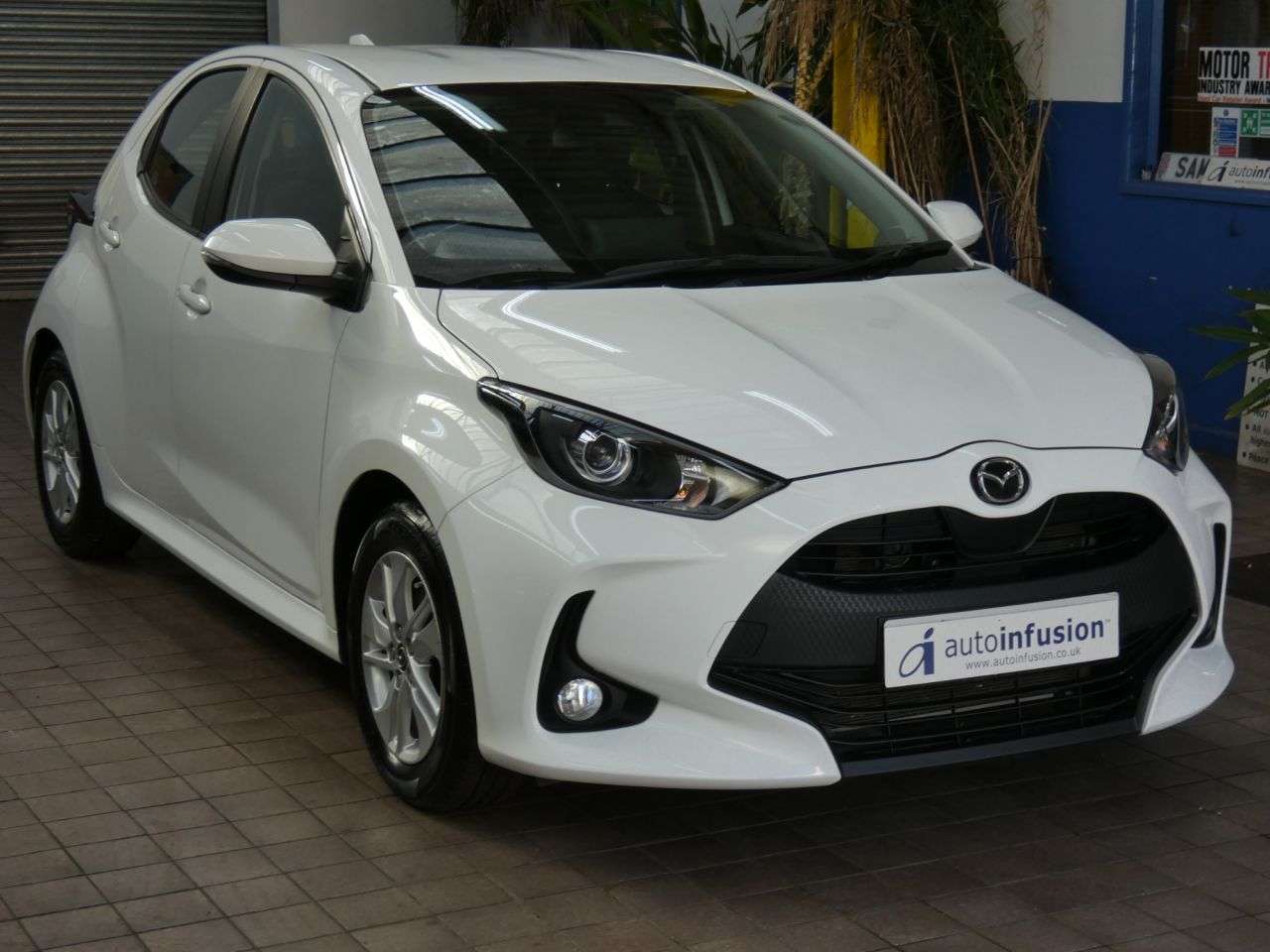 A 2023 MAZDA MAZDA2 HYBRID 1.5h Agile Hatchback 5dr Petrol Hybrid CVT Euro 6 (s/s) (116 ps) 1 OWNER MA A 2023 MAZDA MAZDA2 HYBRID 1.5h Agile Hatchback 5dr Petrol Hybrid CVT Euro 6 (s/s) (116 ps) 1 OWNER MA