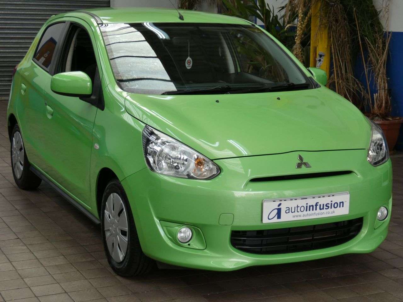 A 2015 MITSUBISHI MIRAGE 1.2 2 Hatchback 5dr Petrol Manual Euro 5 (s/s) (79 ps) 1 OWNER LOW MILES SE A 2015 MITSUBISHI MIRAGE 1.2 2 Hatchback 5dr Petrol Manual Euro 5 (s/s) (79 ps) 1 OWNER LOW MILES SE