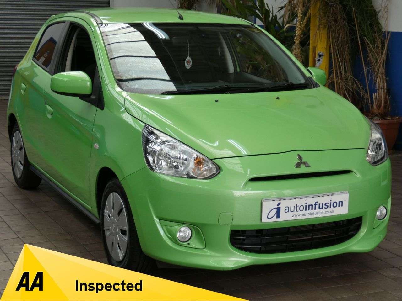 A 2015 MITSUBISHI MIRAGE 1.2 2 Hatchback 5dr Petrol Manual Euro 5 (s/s) (79 ps) 1 OWNER LOW MILES SE A 2015 MITSUBISHI MIRAGE 1.2 2 Hatchback 5dr Petrol Manual Euro 5 (s/s) (79 ps) 1 OWNER LOW MILES SE