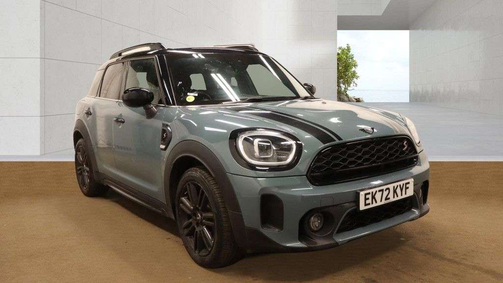A 2022 MINI COUNTRYMAN 2.0 Cooper S Exclusive SUV 5dr Petrol Steptronic Euro 6 (s/s) (178 ps) 2 OW A 2022 MINI COUNTRYMAN 2.0 Cooper S Exclusive SUV 5dr Petrol Steptronic Euro 6 (s/s) (178 ps) 2 OW