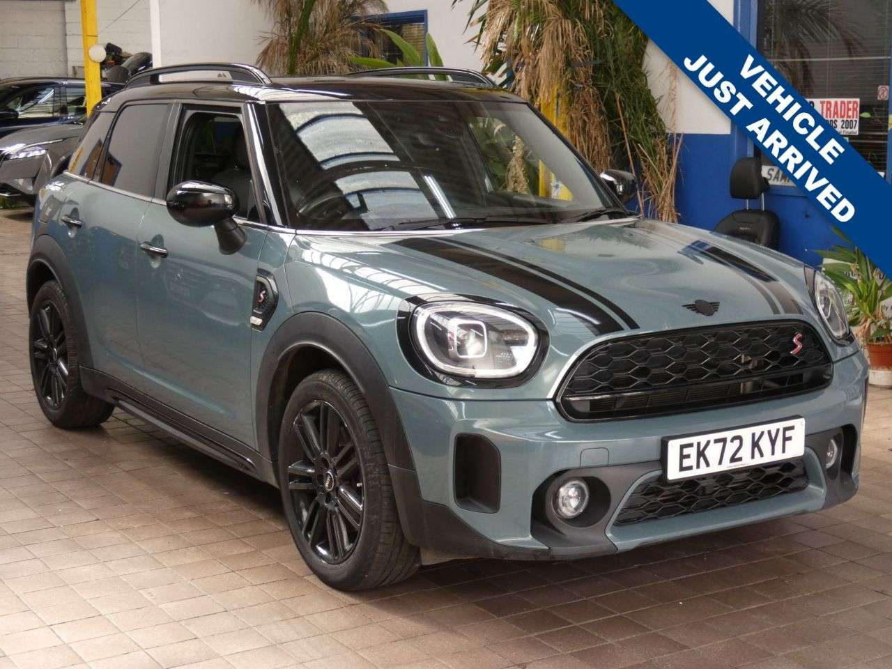 A 2022 MINI COUNTRYMAN 2.0 Cooper S Exclusive SUV 5dr Petrol Steptronic Euro 6 (s/s) (178 ps) 2 OW A 2022 MINI COUNTRYMAN 2.0 Cooper S Exclusive SUV 5dr Petrol Steptronic Euro 6 (s/s) (178 ps) 2 OW