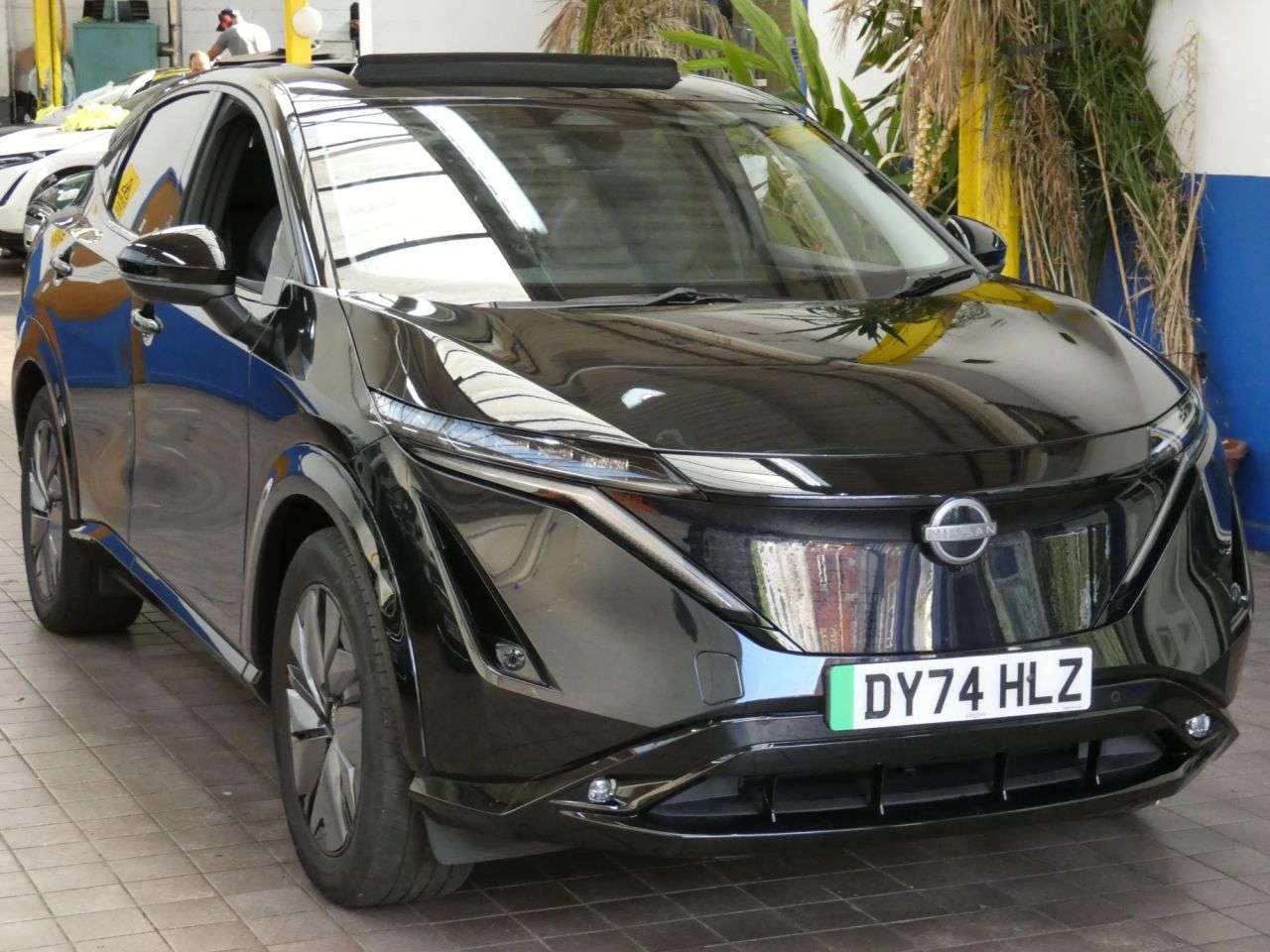 A 2024 NISSAN ARIYA 87kWh Advance SUV 5dr Electric Auto e-4ORCE 22kW Charger (306 ps) Heated St A 2024 NISSAN ARIYA 87kWh Advance SUV 5dr Electric Auto e-4ORCE 22kW Charger (306 ps) Heated St