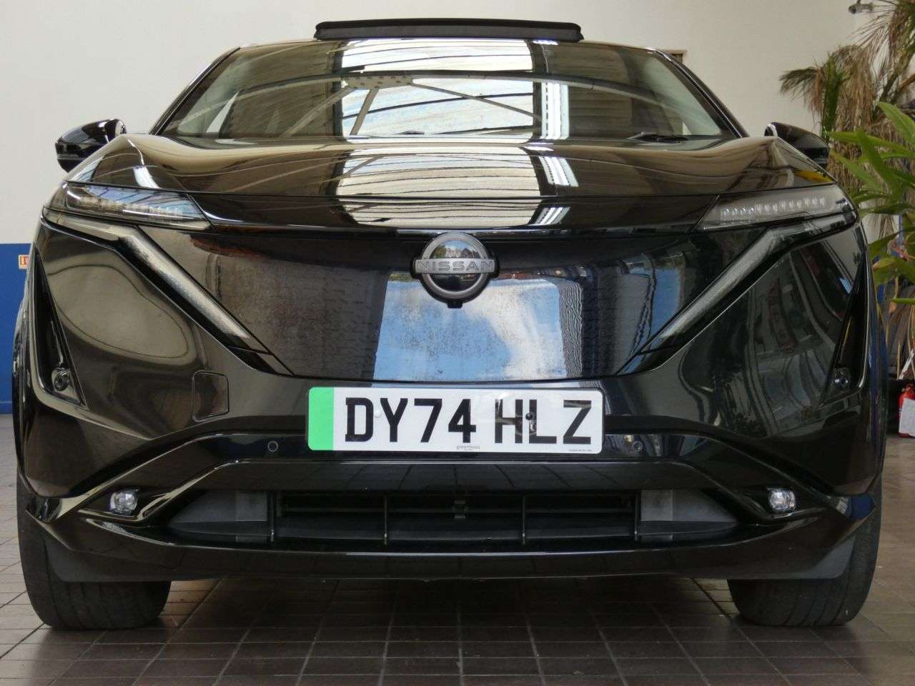 A 2024 NISSAN ARIYA 87kWh Advance SUV 5dr Electric Auto e-4ORCE 22kW Charger (306 ps) Heated St A 2024 NISSAN ARIYA 87kWh Advance SUV 5dr Electric Auto e-4ORCE 22kW Charger (306 ps) Heated St