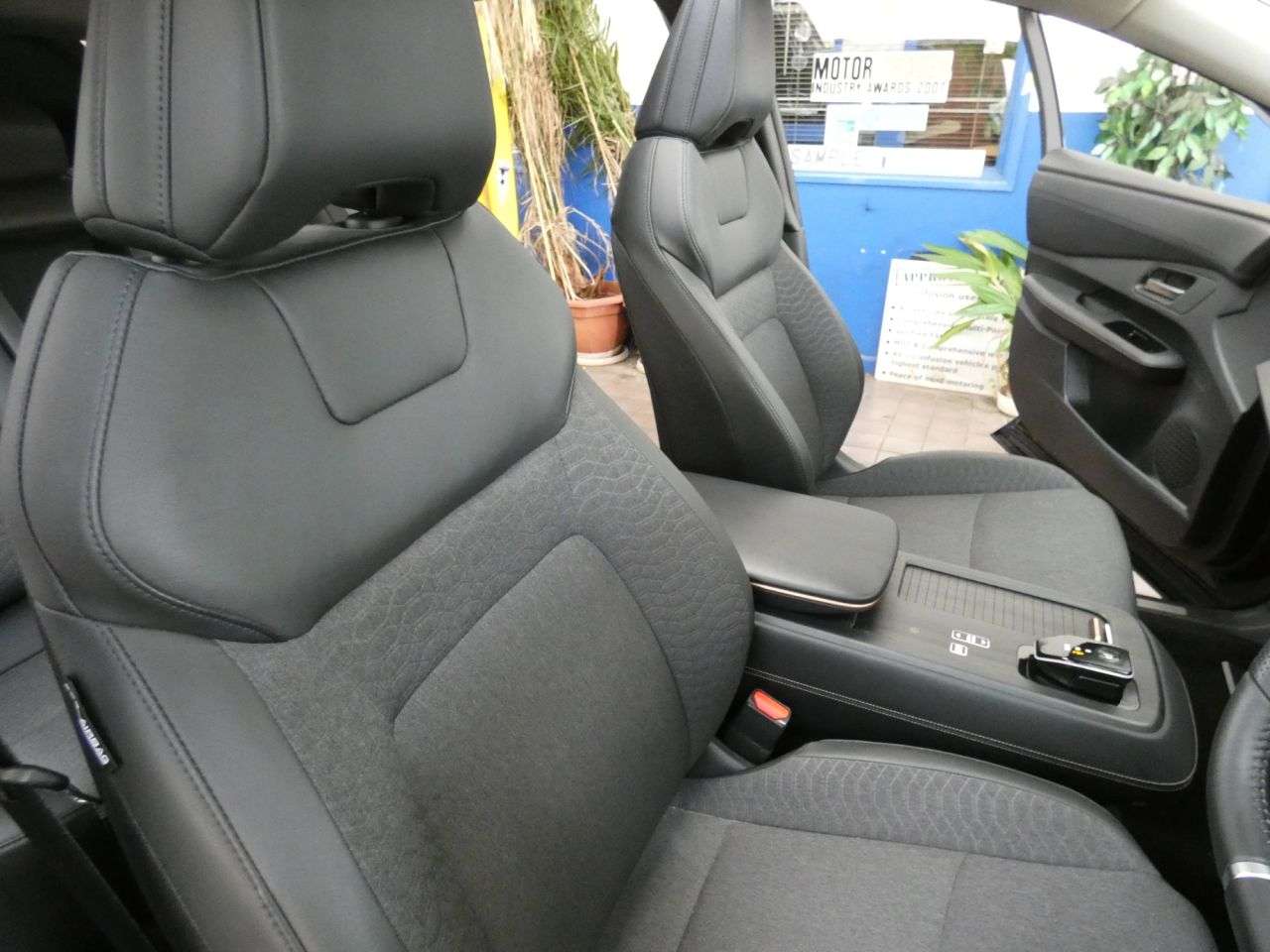 2024 NISSAN ARIYA 2024 NISSAN ARIYA