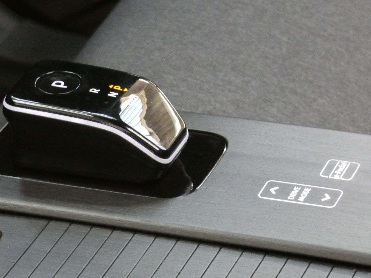 2024 NISSAN ARIYA 2024 NISSAN ARIYA